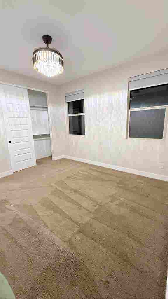bed 4
bath in Glendale/Avondale
