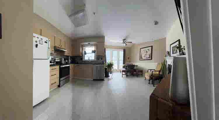 Private Room/BathRM Montg Vlg/Gburg