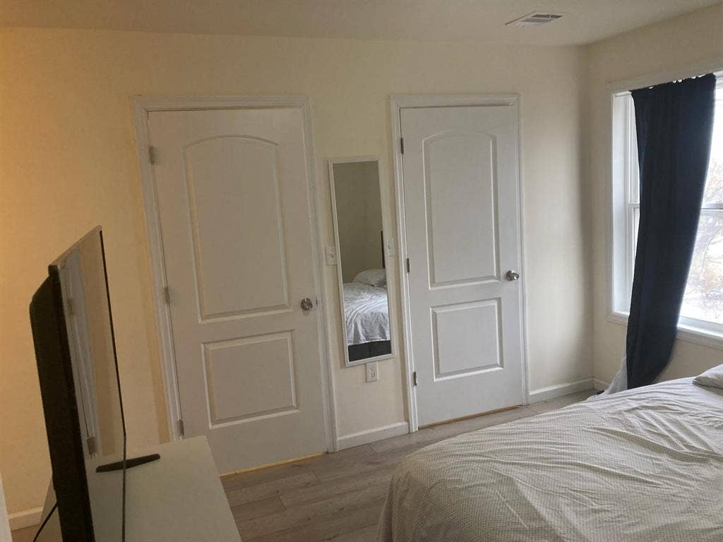 Large Room for Rent