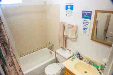 roommates wanted by Aug 1st!