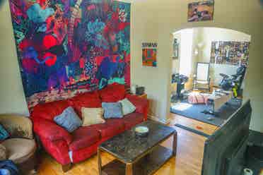 roommates wanted by Aug 1st!