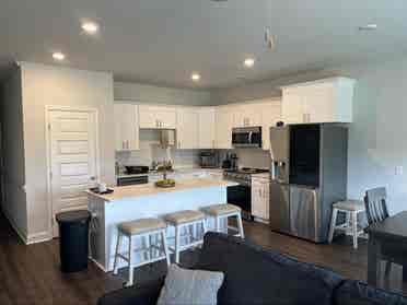 Bedroom for rent in Statesboro