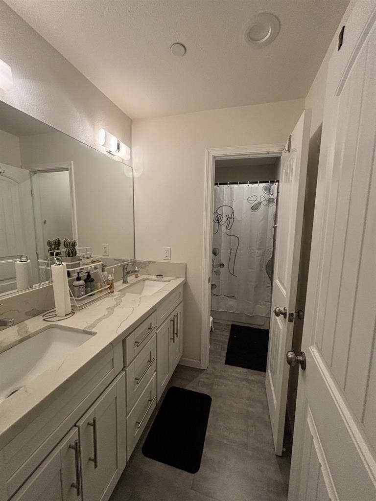 Room for Rent starting July 1st