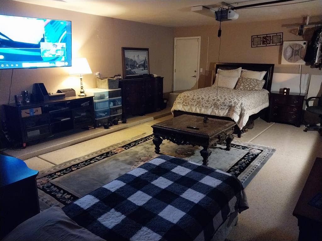 Luxury CO-Living HouseShare