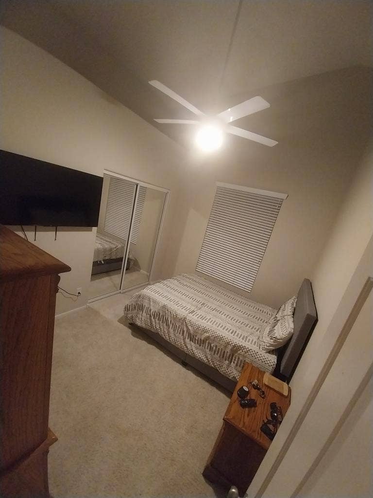 Luxury CO-Living HouseShare