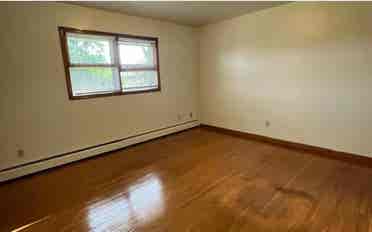 bath for rent or sublease