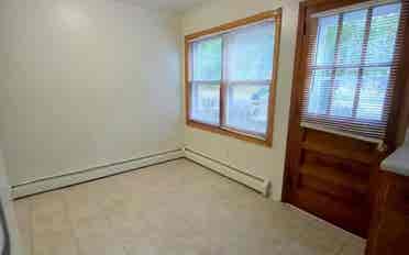 bath for rent or sublease