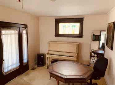 Room with ALL Utilities Included!