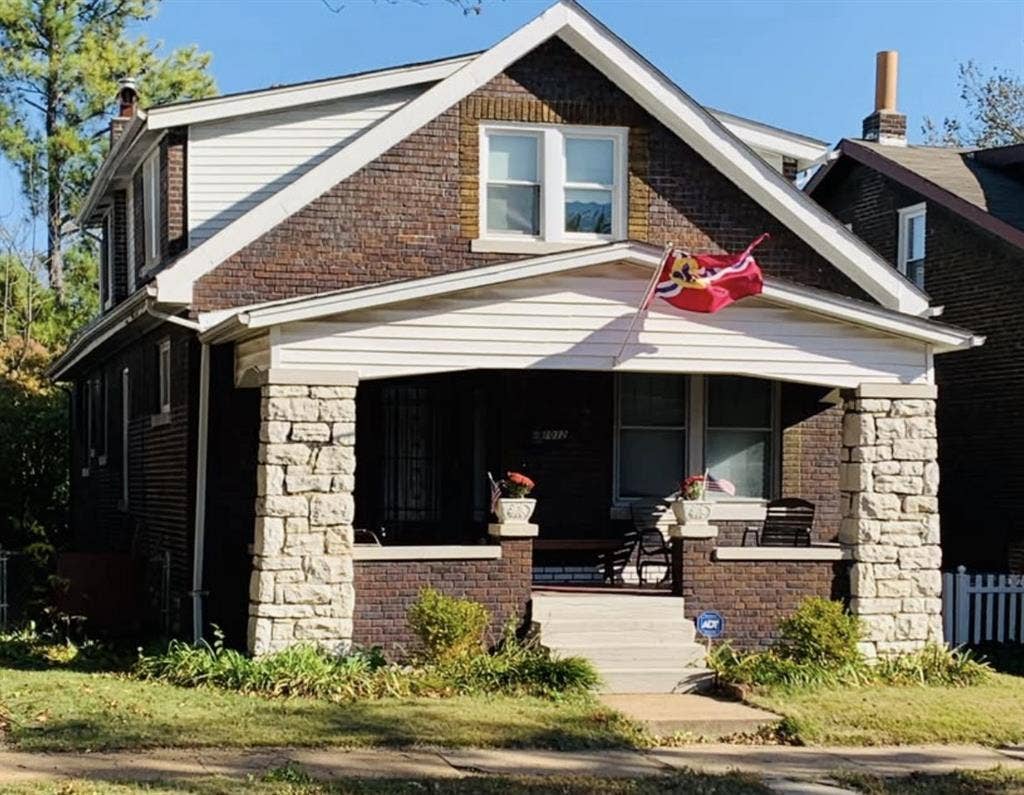 Room with ALL Utilities Included!