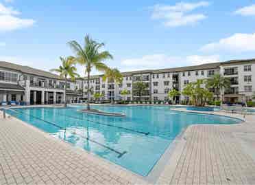 Beautiful Apartment with amenities