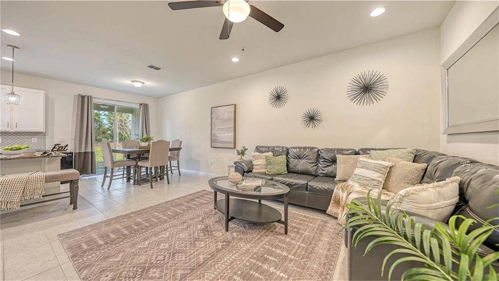 Looking for Roommate!