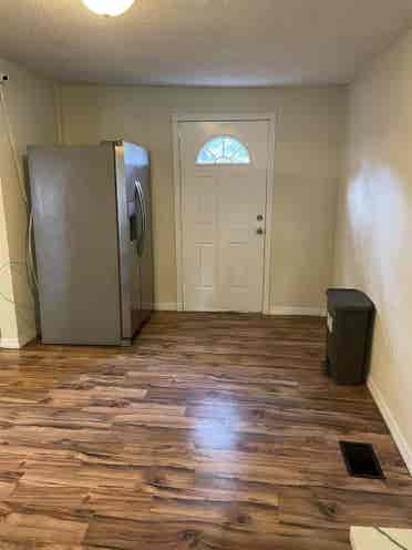 Room for rent - Minutes to downtown