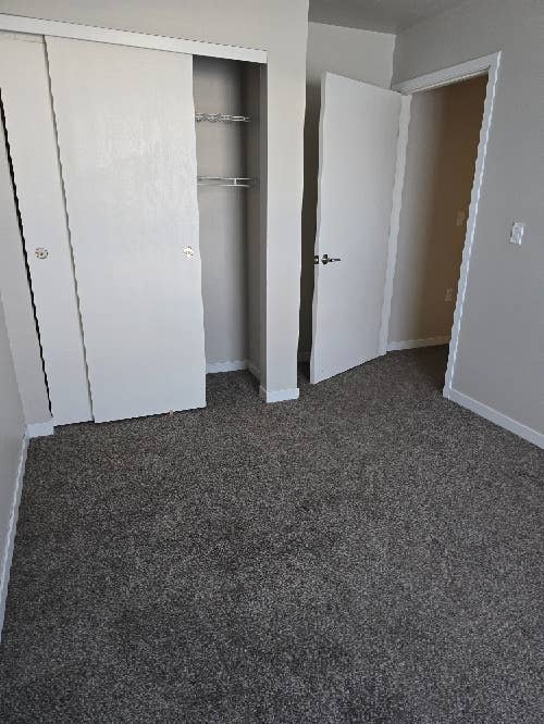 Need a roommate asap