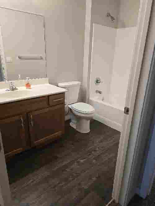 Need a roommate asap
