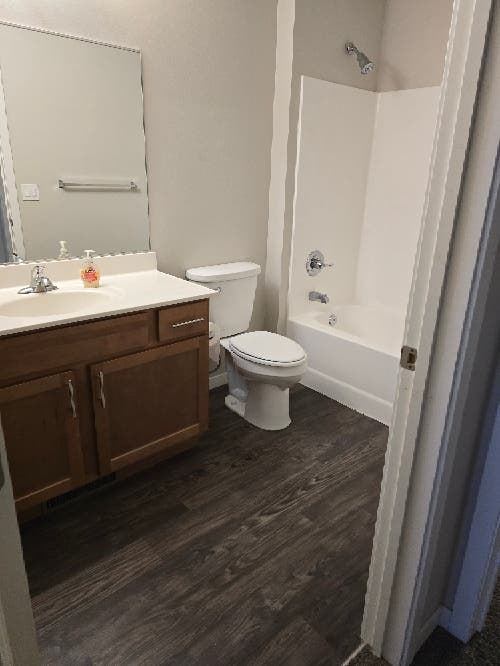 Need a roommate asap