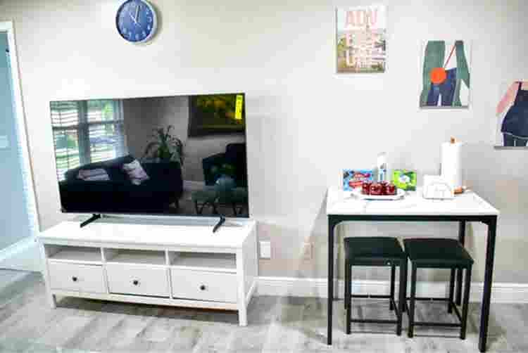 2nd Floor Apt Available in Tampa