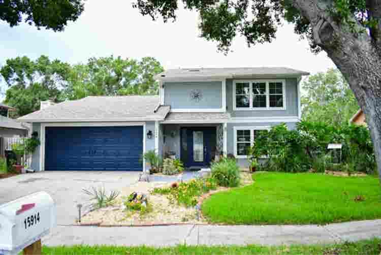 2nd Floor Apt Available in Tampa