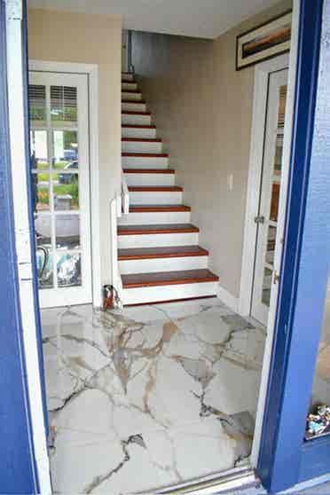 2nd Floor Apt Available in Tampa