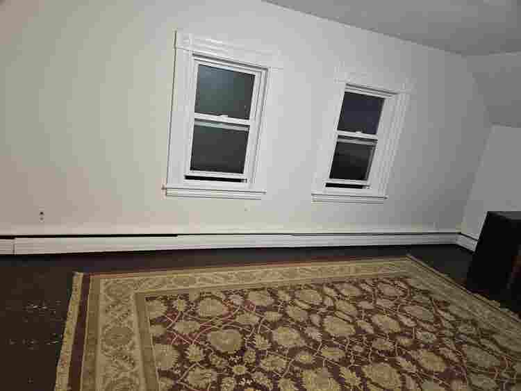 Over-sized Bedroom, Shared Living!