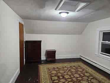 Over-sized Bedroom, Shared Living!