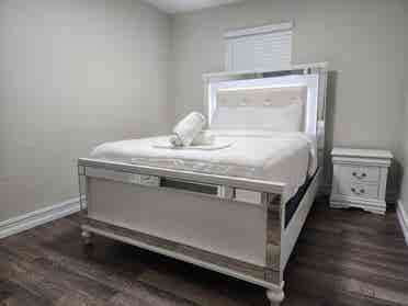BATH HOME  W. LITTLE HAVANA