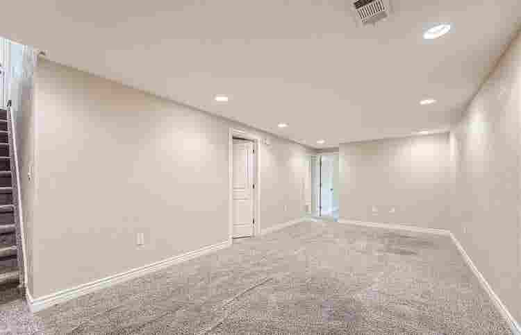 Private Room for Rent in Nice Home