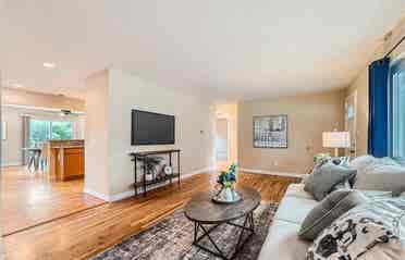 Cozy Private Room for Rent Nce Home