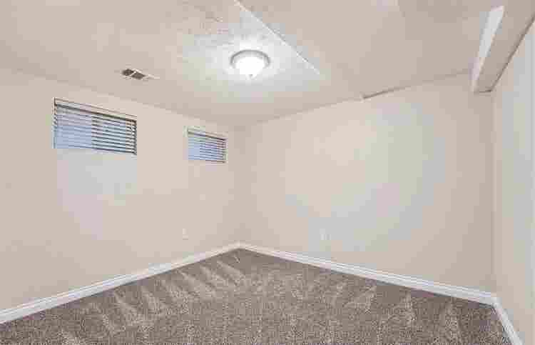 Private Room for Rent in Nice Home