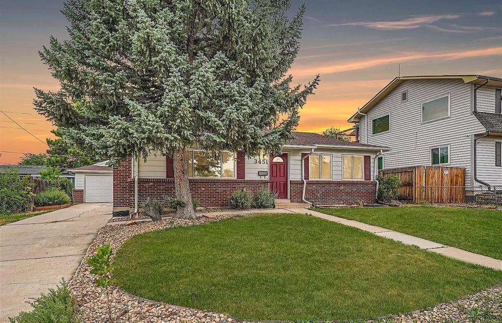 Private Room for Rent in Nice Home