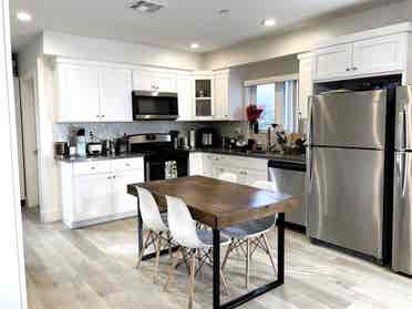 Private room/ba in Furnished House