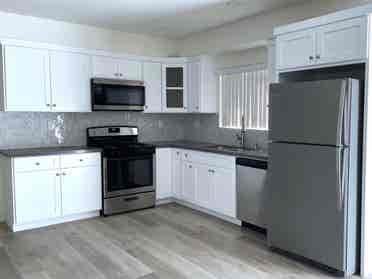 Private room/ba in Furnished House