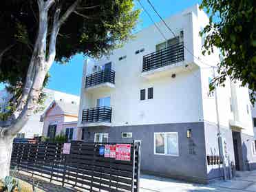 Private room/ba in Furnished House