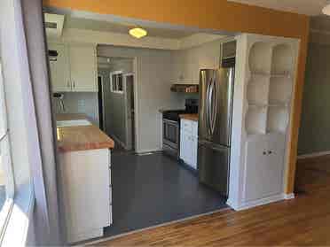 looking for two cool roommates