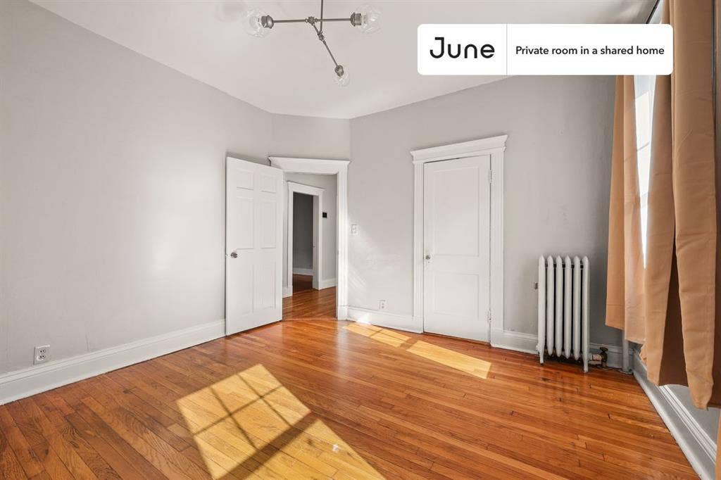 3 BR in Boston