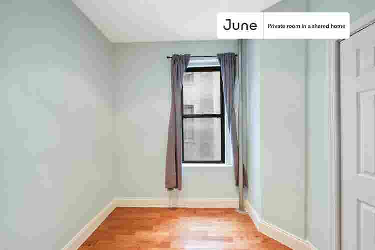 2 BR in New York City