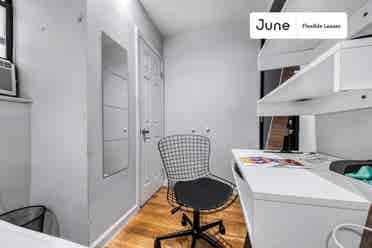 3 BR in New York City