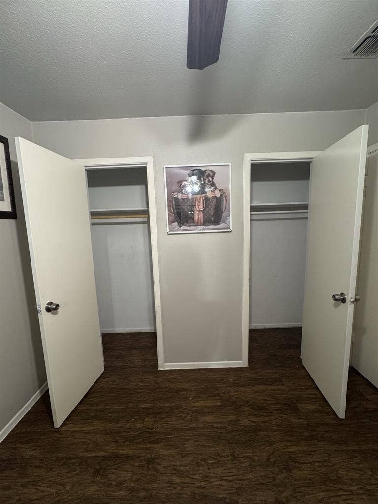 bedroom for rent!