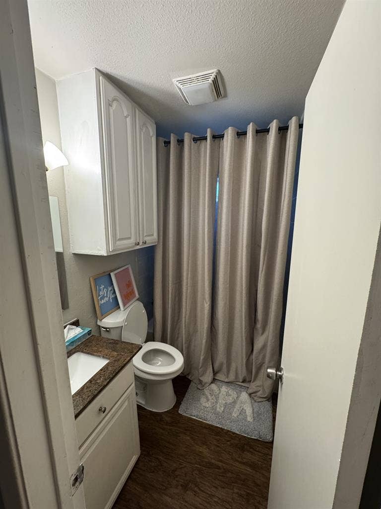 bedroom for rent!
