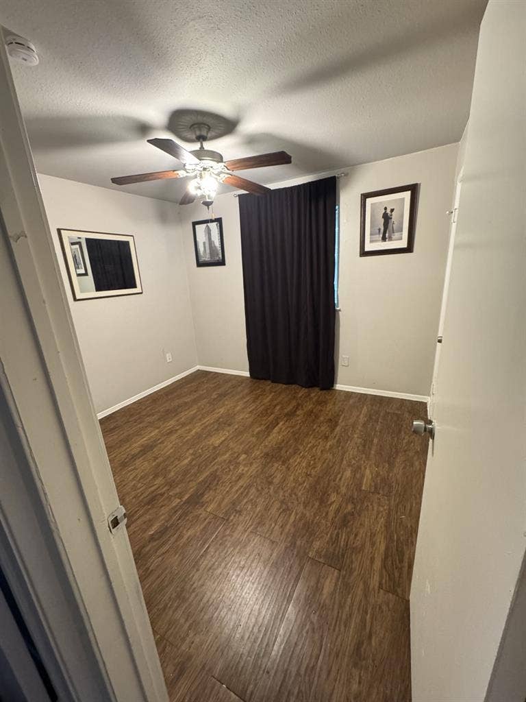 bedroom for rent!