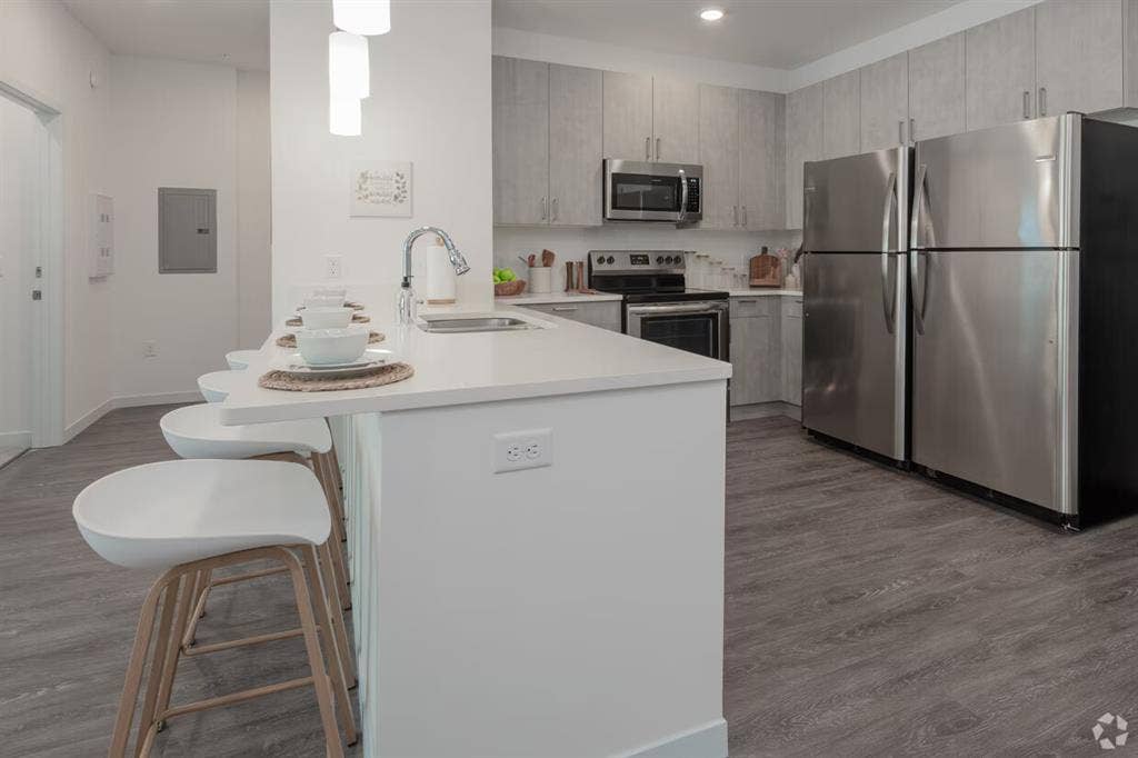 🏡 Relet – Pacifica on Green