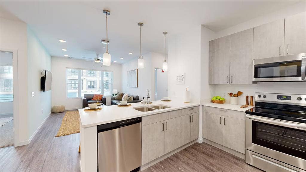 🏡 Relet – Pacifica on Green