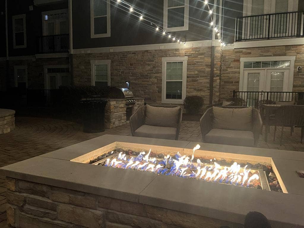 Red Knot - Utilities Included