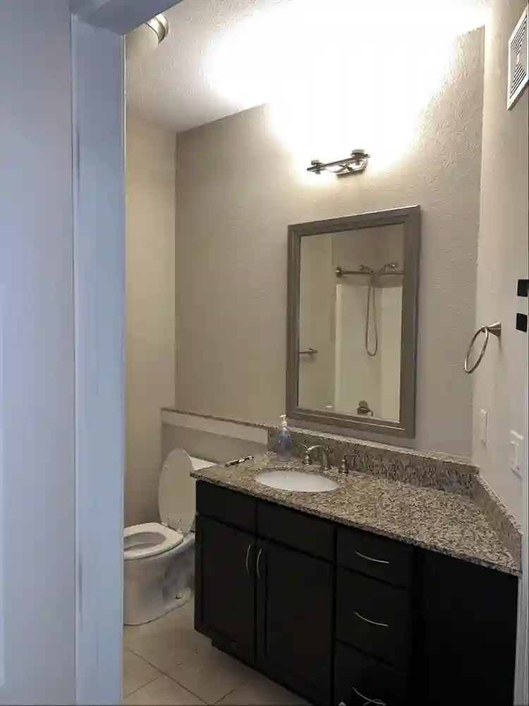 Red Knot - Utilities Included