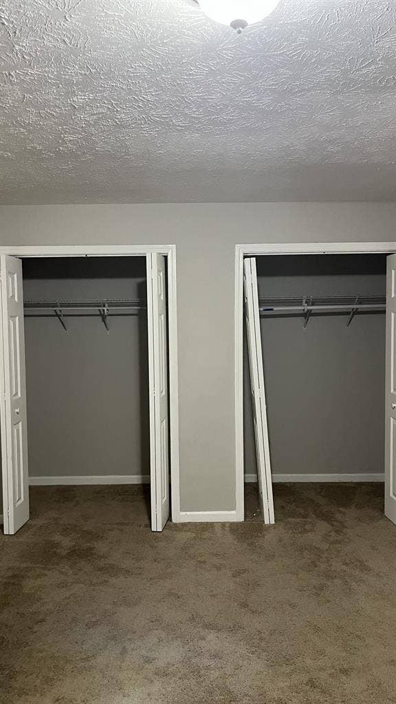 Room for rent available now