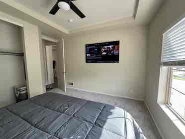 Professional/Luxury Room in GVR