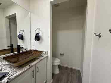 Professional/Luxury Room in GVR