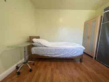 Private furnished room  for rent