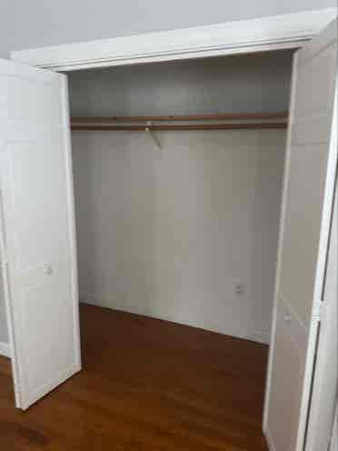 Downtown Bristol Apartment