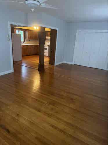 Downtown Bristol Apartment