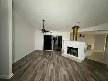 Looking for two roommates